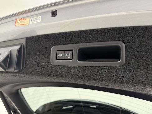 Certified 2022 Lexus RX 350L Premium w/ Premium Package image 36