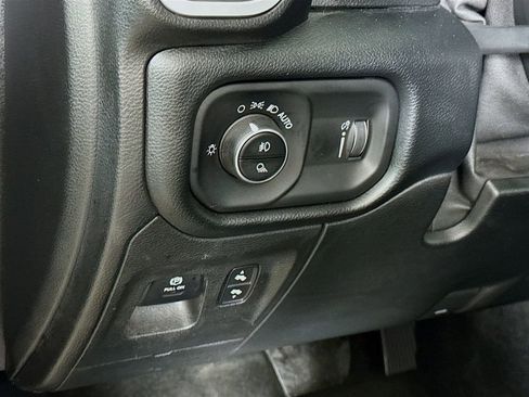 Used 2021 RAM 1500 Big Horn AWD/4WD image 18