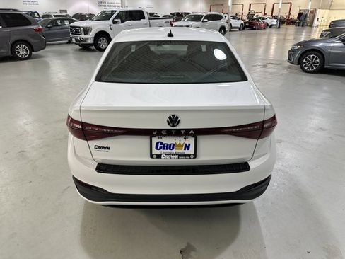 New 2026 Volkswagen Jetta Sport FWD image 8