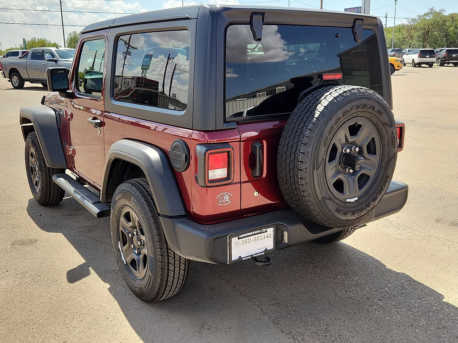 Used 2021 Jeep Wrangler Sport AWD/4WD image 3