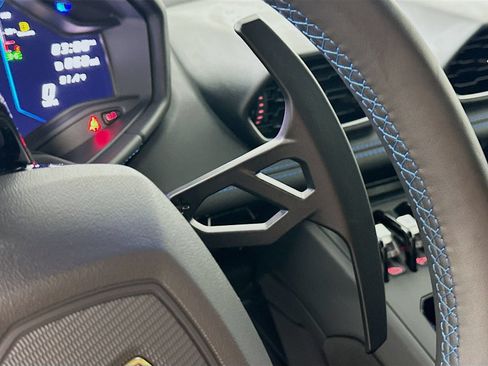 Used 2023 Lamborghini Huracan EVO RWD image 21