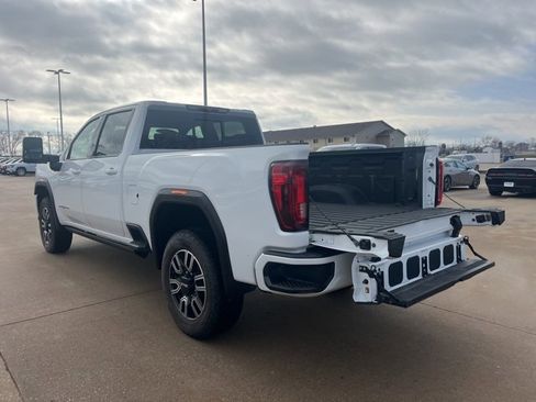 Used 2023 GMC Sierra 2500 AT4 w/ AT4 Preferred Package image 7
