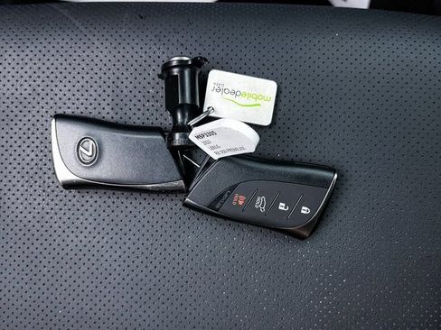 Used 2023 Lexus RX 350 Premium image 38