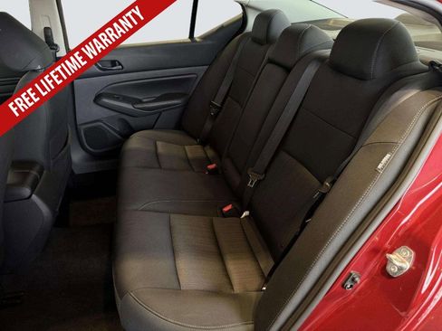 Used 2024 Nissan Altima 2.5 SV FWD image 29