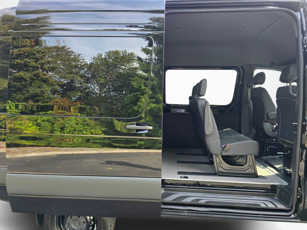 New 2026 Mercedes-Benz Sprinter 2500 image 25