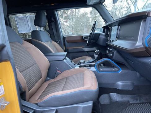 Used 2021 Ford Bronco Outer Banks w/ Sasquatch Package image 28