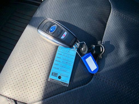 Used 2023 Subaru Forester Limited AWD/4WD image 30