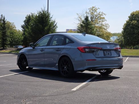 Certified 2024 Honda Civic Sport image 18