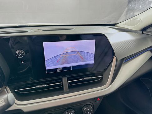 Used 2024 Chevrolet Trax LS w/ Driver Confidence Package image 22