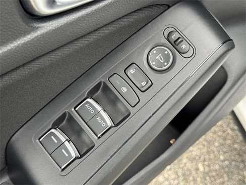 Used 2025 Honda Civic Sport image 15