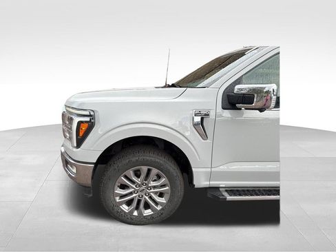 Certified 2024 Ford F150 Lariat AWD/4WD image 33
