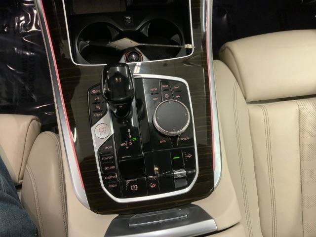 Used 2019 BMW X5 xDrive40i AWD/4WD image 22