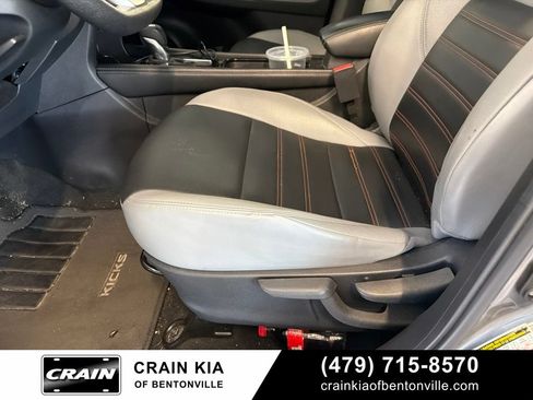 Used 2022 Nissan Kicks SR w/ Premium Package FWD image 15