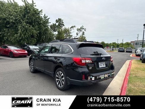 Used 2016 Subaru Outback 2.5i Limited AWD/4WD image 7