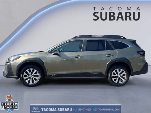 Used 2024 Subaru Outback Premium AWD/4WD image 2