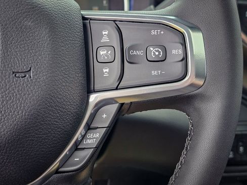 New 2026 RAM 2500 Laramie w/ Night Edition AWD/4WD image 25