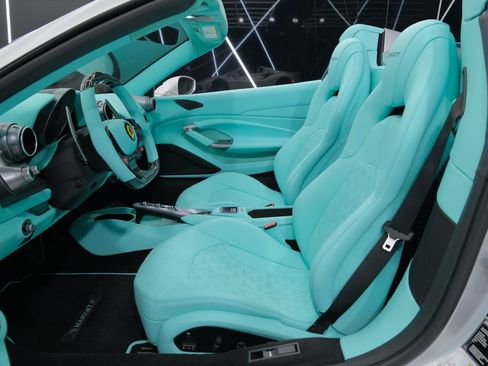 Used 2023 Ferrari F8 Tributo RWD image 29