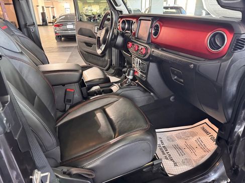 Used 2018 Jeep Wrangler Rubicon image 14