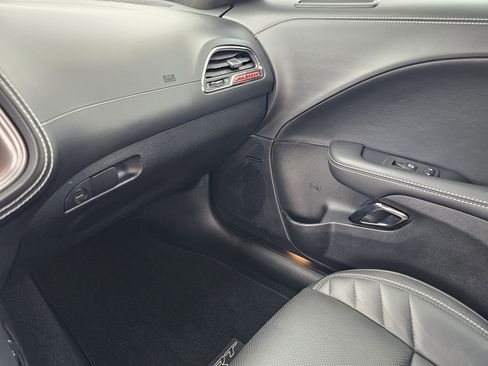Used 2023 Dodge Challenger SRT Hellcat image 27