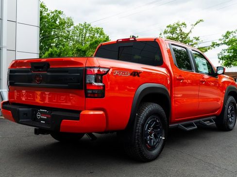 New 2025 Nissan Frontier PRO-4X w/ Pro Convenience Package image 6