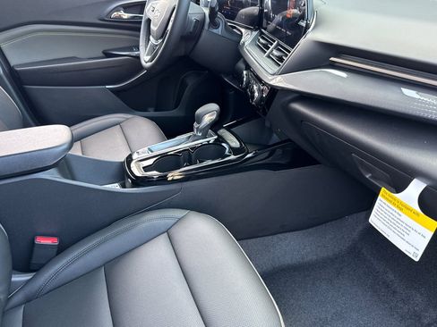 New 2026 Chevrolet Trax ACTIV FWD image 15