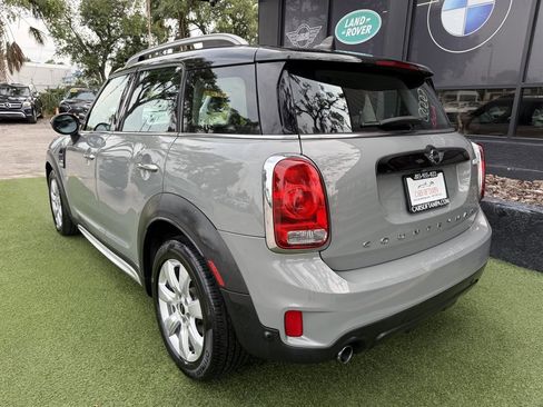 Used 2017 MINI Cooper Countryman FWD image 4