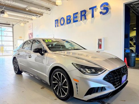 Used 2020 Hyundai Sonata SEL Plus image 2