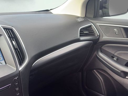 Used 2017 Ford Edge Titanium w/ Equipment Group 301A image 24