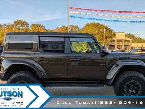 New 2025 Ford Bronco Raptor image 7