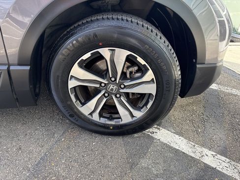 Used 2018 Honda CR-V LX image 20