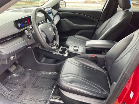 Used 2021 Ford Mustang Mach-E Premium image 7