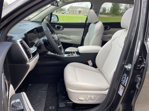 New 2026 Kia Sorento EX AWD/4WD image 8