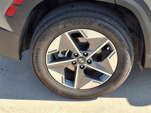 Used 2025 Hyundai Tucson SEL image 9