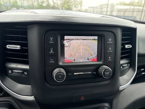 Used 2022 RAM 1500 Big Horn AWD/4WD image 24