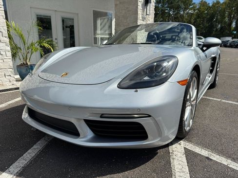 Used 2017 Porsche 718 Boxster S RWD image 9