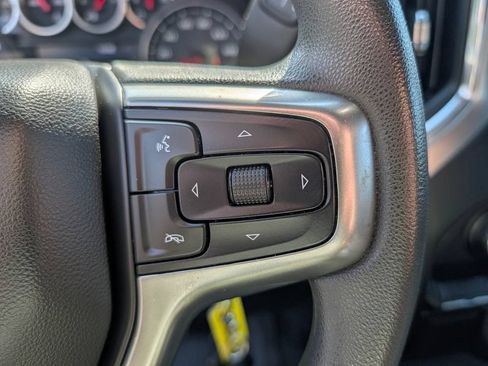 Used 2020 Chevrolet Silverado 1500 LT w/ Trailering Package AWD/4WD image 11