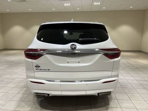 Used 2021 Buick Enclave Avenir w/ Avenir Technology Package image 4