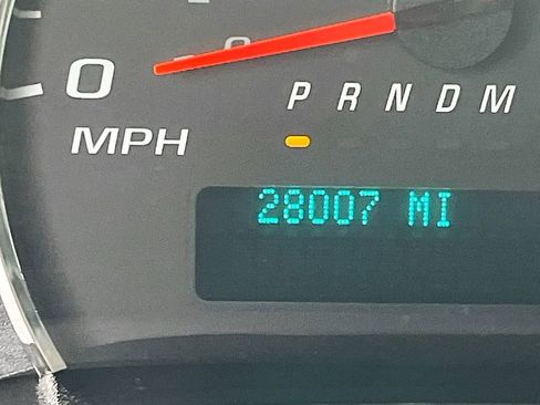 Used 2025 GMC Savana 3500 w/ Driver Convenience Package RWD image 12
