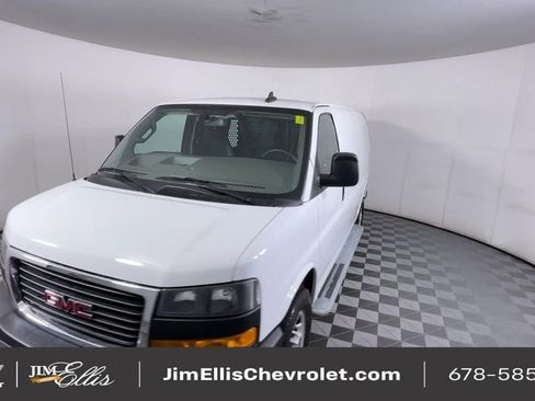 Certified 2023 GMC Savana 2500 w/ Driver Convenience Package image 3