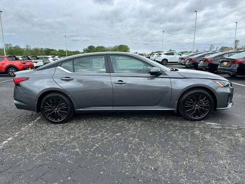 New 2026 Nissan Altima 2.5 SV FWD image 2