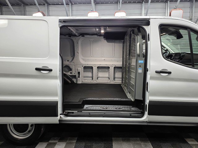 Used 2025 Ford Transit 150 Low Roof RWD image 11