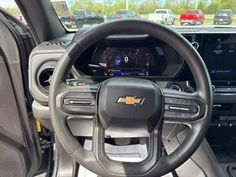 Used 2023 Chevrolet Colorado W/T RWD image 20