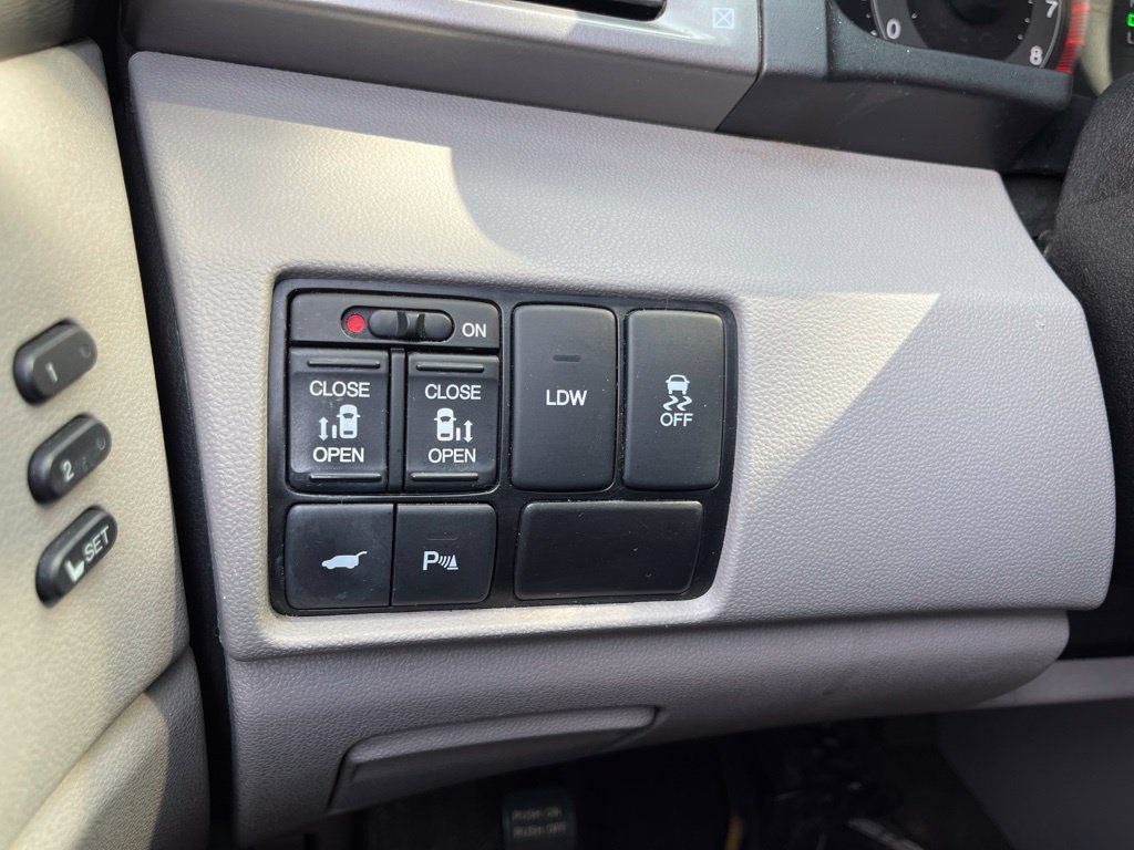 Used 2017 Honda Odyssey Touring image 20