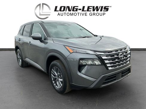 Used 2026 Nissan Rogue SV image 10