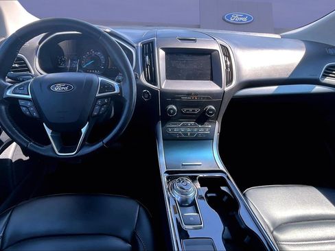 Used 2019 Ford Edge SEL w/ Equipment Group 201A FWD image 7