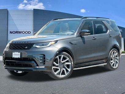 Used 2025 Land Rover Discovery Dynamic SE