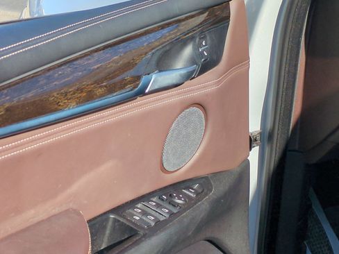 Used 2017 BMW X5 xDrive35i image 15