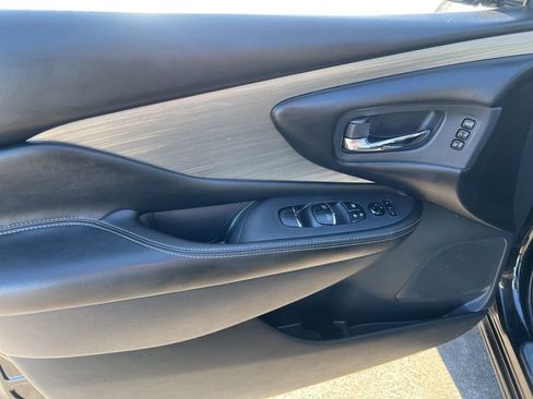 Certified 2018 Nissan Murano SL image 7