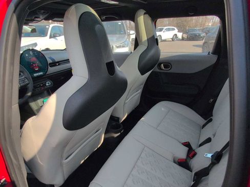 New 2026 MINI Cooper S image 18