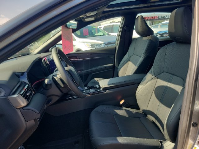 Used 2026 Toyota Camry XSE FWD image 5